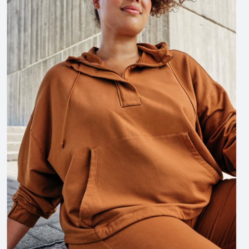Knix Good To Go Oversized Half Zipper Hoodie in Caramel Brown Size XL